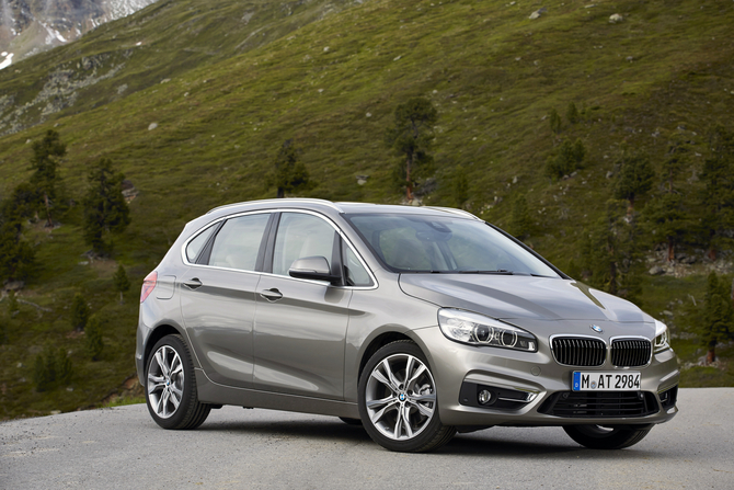 BMW 220d Active Tourer BMW 220d Active Tourer