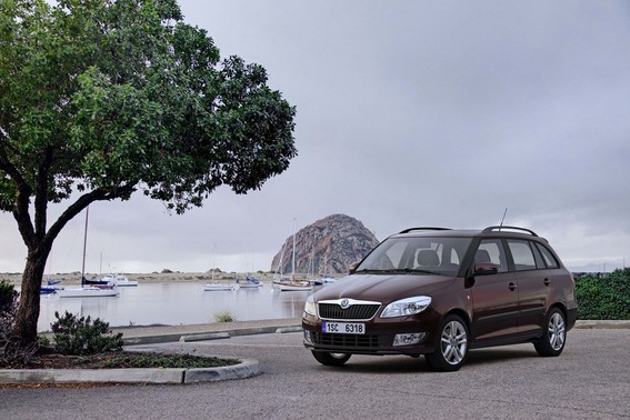 Skoda Fabia Combi 1.2 TSI Green tec Ambition Skoda Fabia Combi 1.2 TSI Green tec Ambition