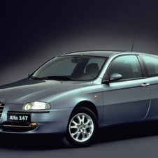 Alfa Romeo 147 1.6 T. Spark Alfa Romeo 147 1.6 T. Spark