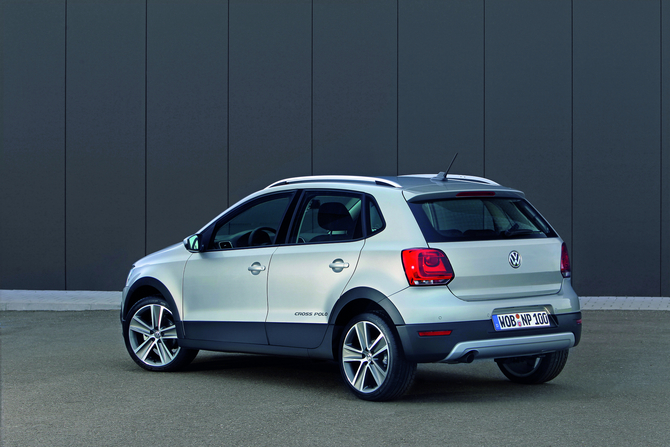 Volkswagen Polo 1.2I Cross 70hp Volkswagen Polo 1.2I Cross 70hp