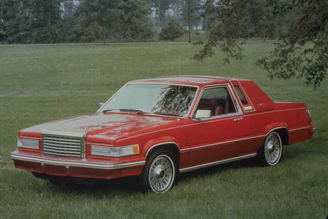 Ford Thunderbird V8 Ford Thunderbird V8