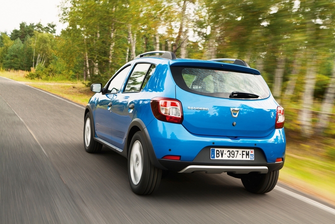 Dacia Sandero Stepway TCe 90 Dacia Sandero Stepway TCe 90