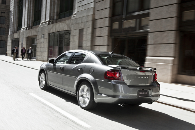 Dodge Avenger 3.6 V6 R/T Dodge Avenger 3.6 V6 R/T