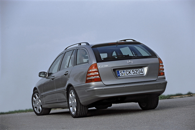 Mercedes-Benz C 230 Estate Automatic Mercedes-Benz C 230 Estate Automatic
