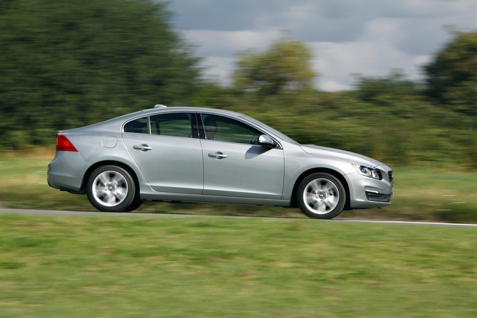 Volvo S60 D2 Kinetic Eco Volvo S60 D2 Kinetic Eco