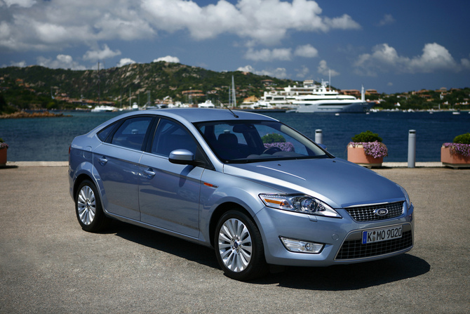 Ford Mondeo 1.6Ti-VCT Trend Ford Mondeo 1.6Ti-VCT Trend