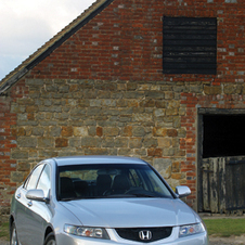 Honda Accord Coupé DX Automatic Honda Accord Coupé DX Automatic
