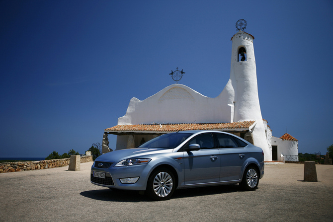 Ford Mondeo 1.6Ti-VCT Trend Ford Mondeo 1.6Ti-VCT Trend