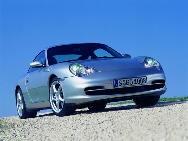 Porsche 911 Carrera 4 Porsche 911 Carrera 4