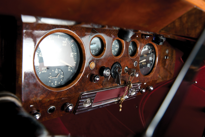 Jaguar Mark V 3½-Litre Drophead Coupe Jaguar Mark V 3½-Litre Drophead Coupe