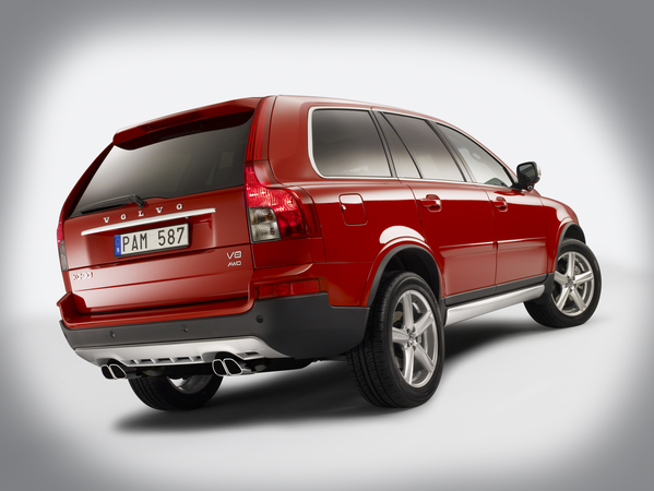 Volvo XC90 D5 200hp R-Design Geartronic Volvo XC90 D5 200hp R-Design Geartronic