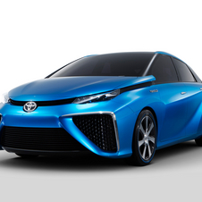 A Toyota diz que o seu modelo FCV vai estar à venda em 2015
