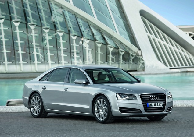 Audi A8 L 3.0 TFSI quattro SE Executive Audi A8 L 3.0 TFSI quattro SE Executive