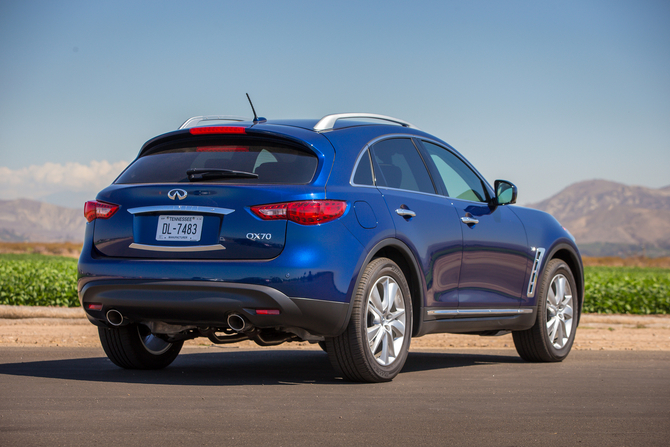 Infiniti QX70 5.0 AWD Infiniti QX70 5.0 AWD