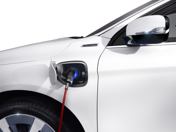 Volvo XC60 Plug-In Hybrid Concept Volvo XC60 Plug-In Hybrid Concept