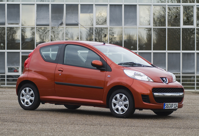 Peugeot 107 Hatchback 1.0 Urban Lite Peugeot 107 Hatchback 1.0 Urban Lite