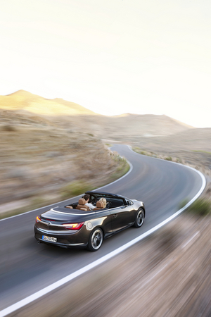 Opel Cascada 1.6 SIDI Turbo ECOTEC Opel Cascada 1.6 SIDI Turbo ECOTEC