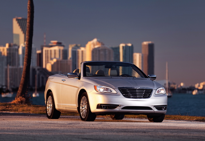Chrysler 200 Convertible 2.4 I-4 Chrysler 200 Convertible 2.4 I-4