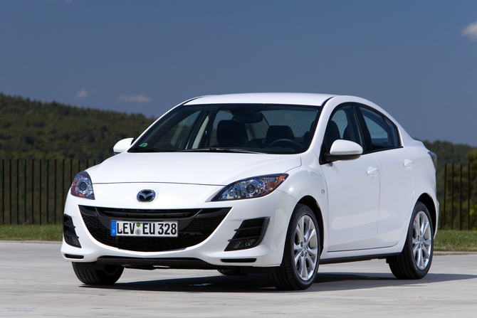 Mazda 3 CS MZ-CD 1.6 Comfort Mazda 3 CS MZ-CD 1.6 Comfort