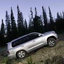 Toyota Land Cruiser V8 D-4D (FI; NO; SE; TR)