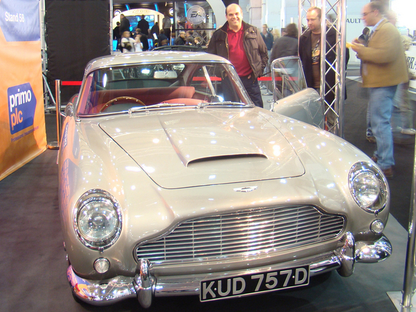 Aston Martin DB5 James Bond Aston Martin DB5 James Bond