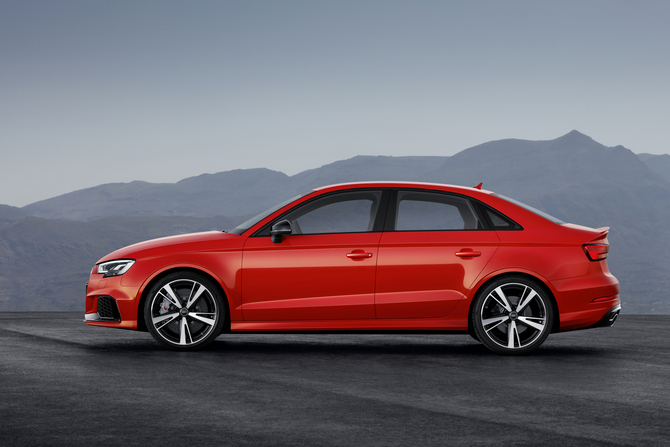 Audi RS3 Sedan Audi RS3 Sedan