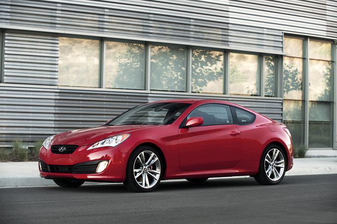 Hyundai Genesis Coupé 3.8 R-Spec Manual Hyundai Genesis Coupé 3.8 R-Spec Manual