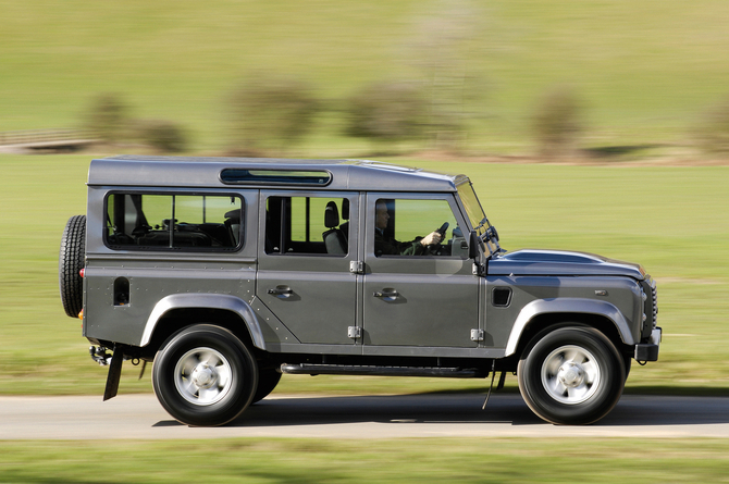 Land Rover Defender Land Rover Defender