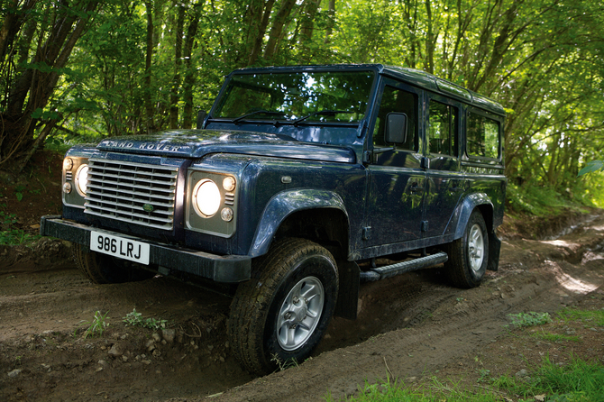 Land Rover Defender Land Rover Defender