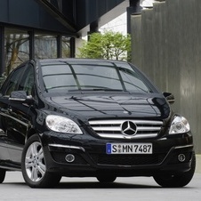 Mercedes-Benz B 200 TURBO Mercedes-Benz B 200 TURBO