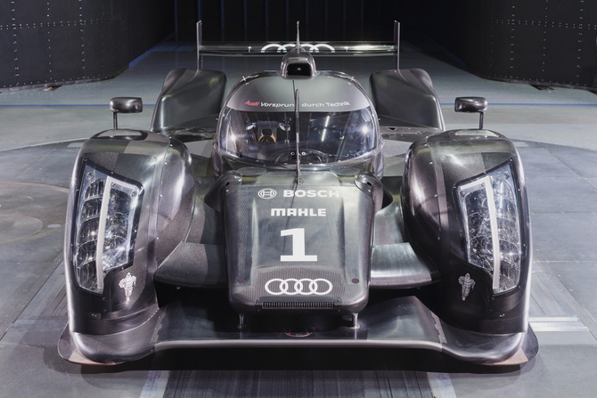 R18: the new Le Mans challenger from Audi R18: the new Le Mans challenger from Audi