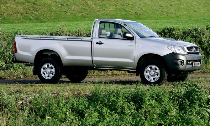 Toyota Hilux Gen.6 Toyota Hilux Gen.6