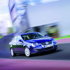 Volkswagen Jetta 2.0I TDI CR 140cv DPF Confortline Volkswagen Jetta 2.0I TDI CR 140cv DPF Confortline