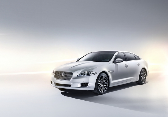 Jaguar XJ Ultimate Jaguar XJ Ultimate