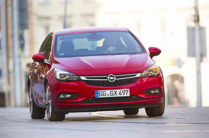 Opel Astra 1.6 CDTI Edition Opel Astra 1.6 CDTI Edition