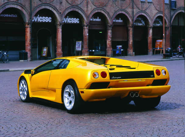 Lamborghini Diablo VT 60 share tell a friend share on facebook