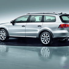 Volkswagen Reveals Passat Alltrak that Lifts Passat Wagon Volkswagen Reveals Passat Alltrak that Lifts Passat Wagon