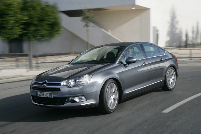 Citroën C5 1.6THP 16v VTR + Citroën C5 1.6THP 16v VTR +