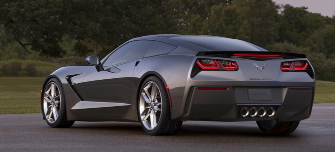 O primeiro Corvette Convertible será leiloado para caridade em abril O primeiro Corvette Convertible será leiloado para caridade em abril