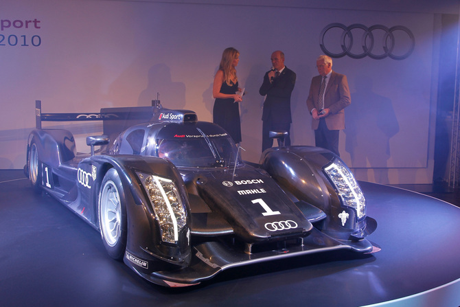 R18: the new Le Mans challenger from Audi R18: the new Le Mans challenger from Audi