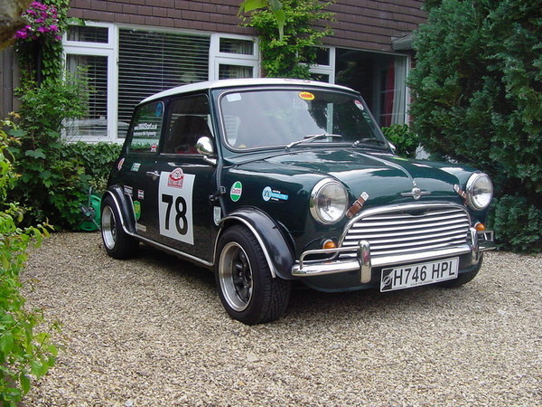 Austin Mini Cooper share tell a friend share on facebook share on twitter