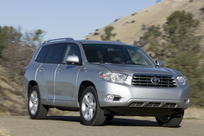 Toyota Highlander Base 4X2 V6 Toyota Highlander Base 4X2 V6