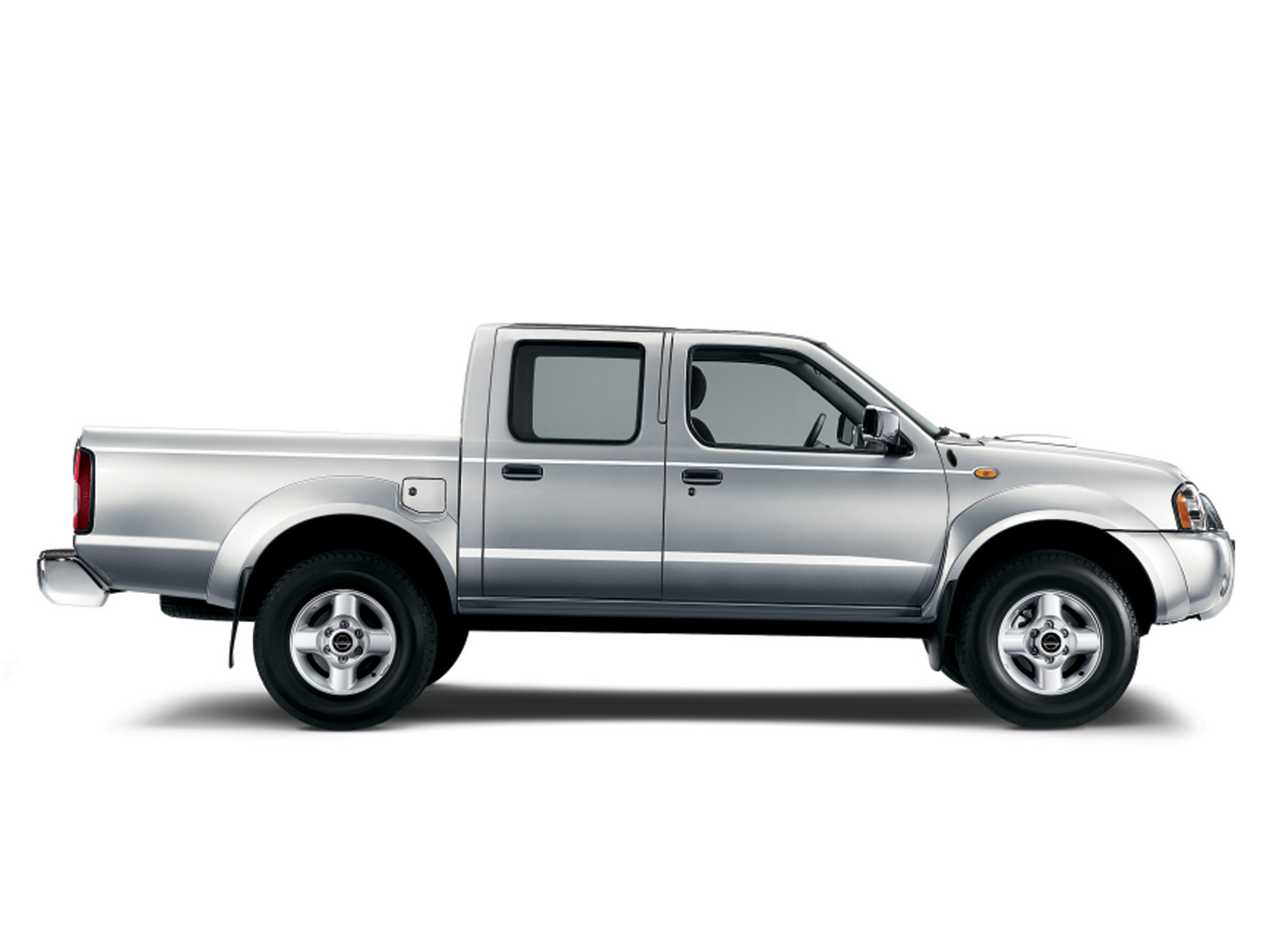 Nissan pickup double cab