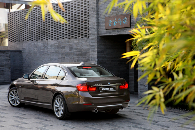 The 3 Series Long Wheelbase is only sold in China The 3 Series Long Wheelbase is only sold in China