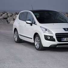 Peugeot 3008 Crossover 1.6 e-HDi EGC Exclusive Peugeot 3008 Crossover 1.6 e-HDi EGC Exclusive