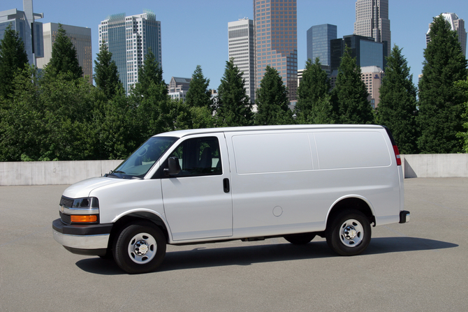 Chevrolet Express 3500 LT Regular Wheelbase Diesel Chevrolet Express 3500 LT Regular Wheelbase Diesel