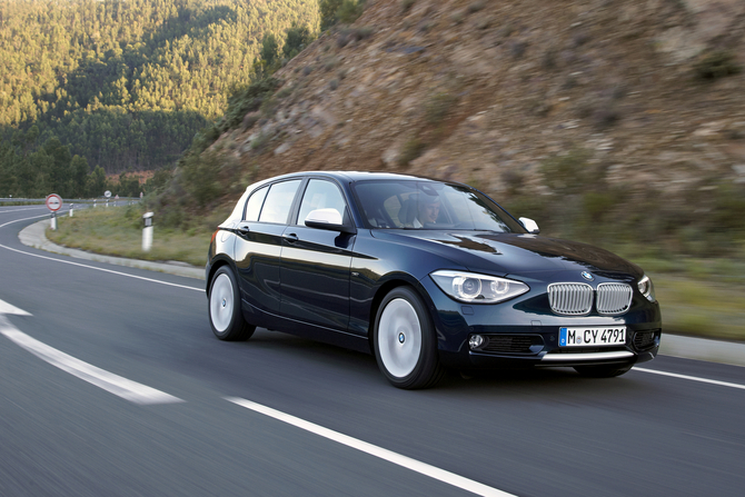 BMW 118d Urban AT BMW 118d Urban AT