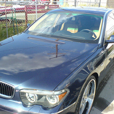 BMW 745i