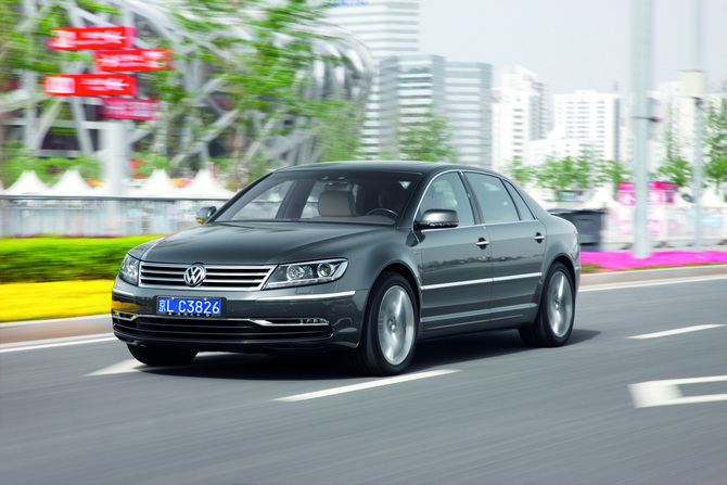 Volkswagen Phaeton 3.6I V6 Auto 4Motion 4L Volkswagen Phaeton 3.6I V6 Auto 4Motion 4L