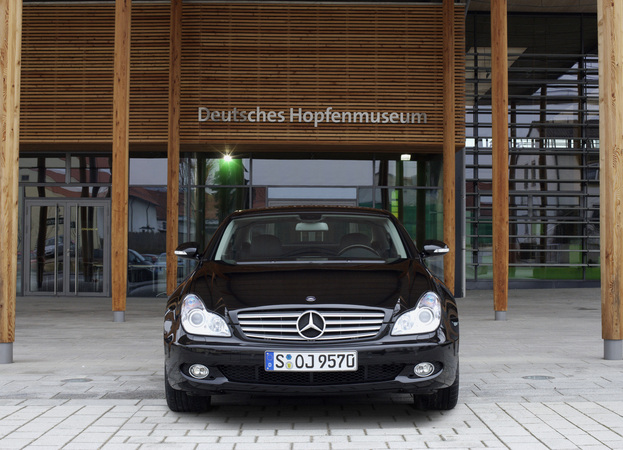 Mercedes-Benz CLS 350 CGI Auto (FL) Mercedes-Benz CLS 350 CGI Auto (FL)